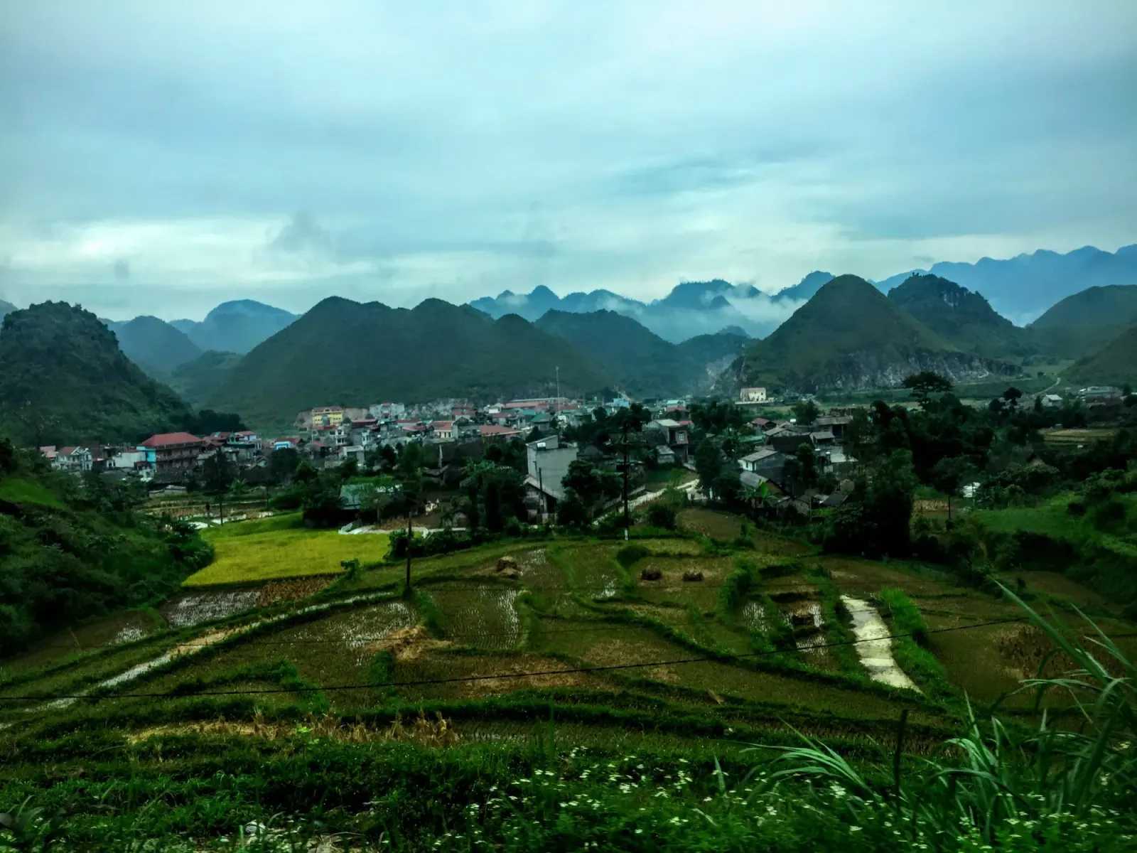Tam Son town in its valley below the Quan Ba hills